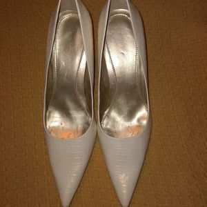 2in Croco Embossed, Pointed Toe, Leather Pumps